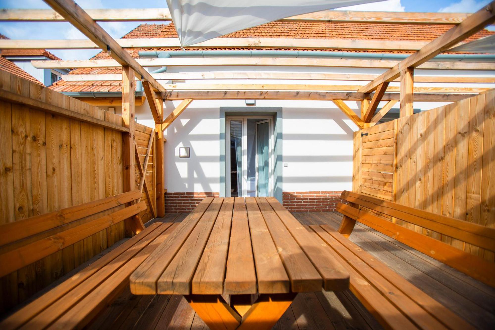 Amenity Apartmany Perna Luaran gambar