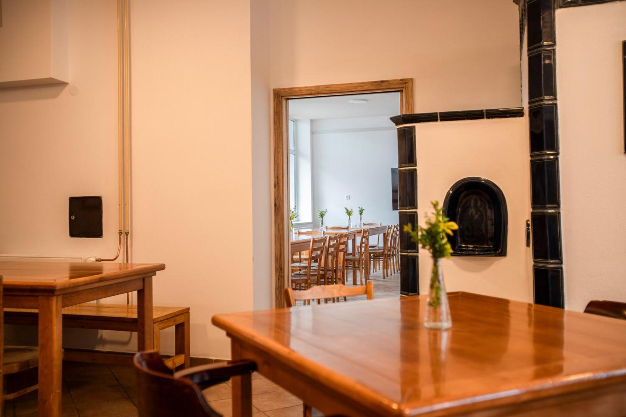 Amenity Apartmany Perna Luaran gambar